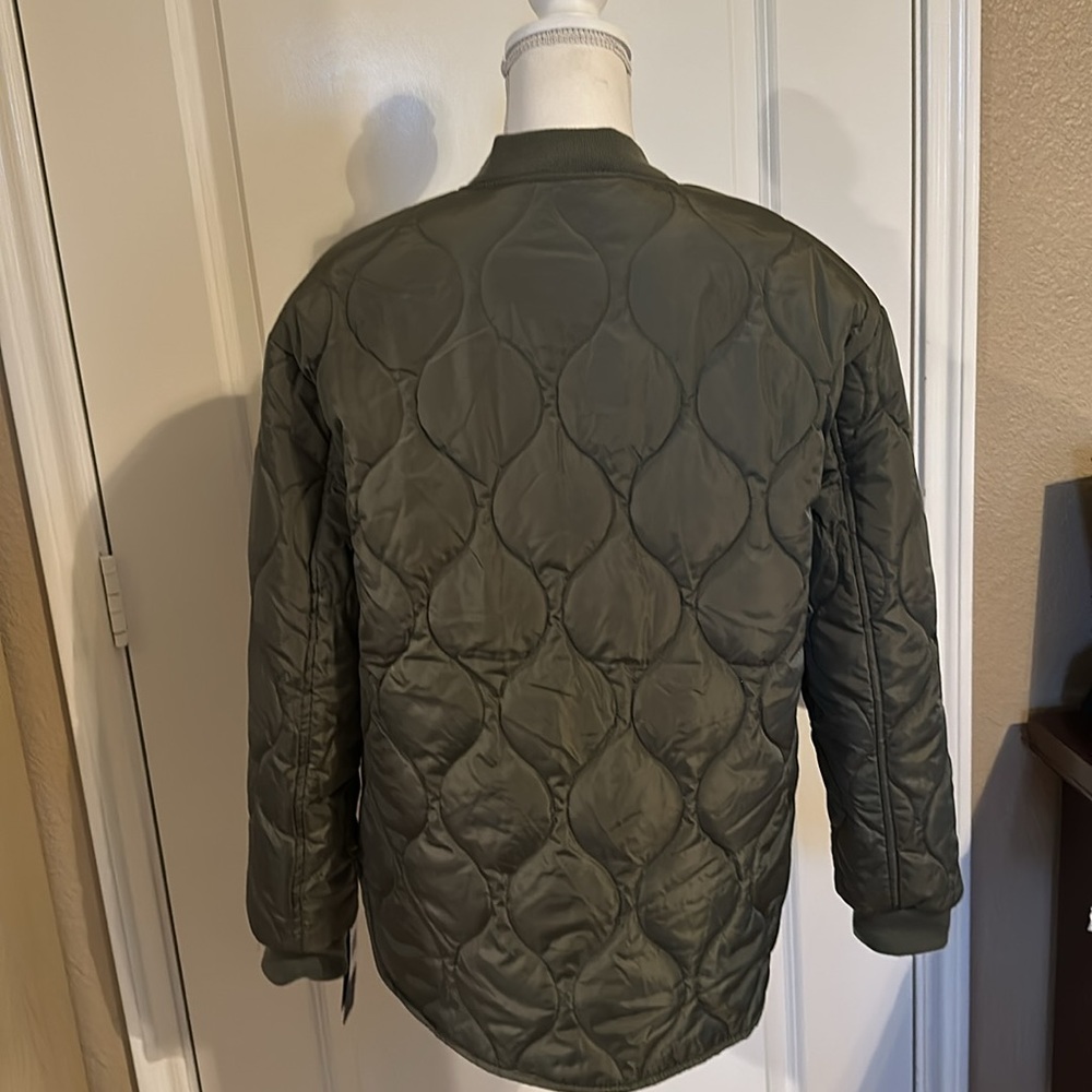 NEW-Sebby collection - Women's Quilted Short Jacket. Color-Sage- Size M - Picture 7 of 13